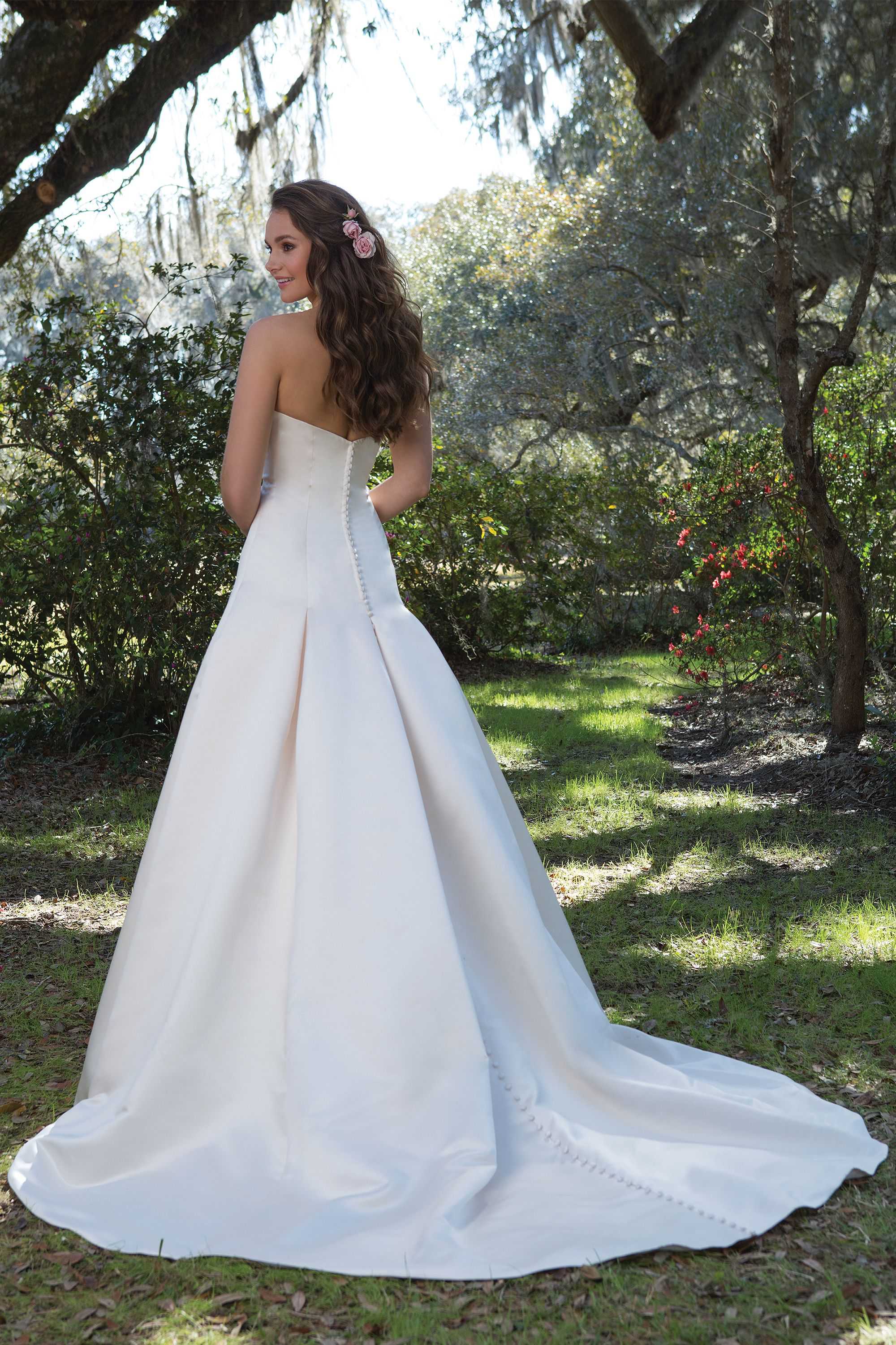 Gorgeous Gold A-line Sweetheart Satin Long Dresses, FC7047